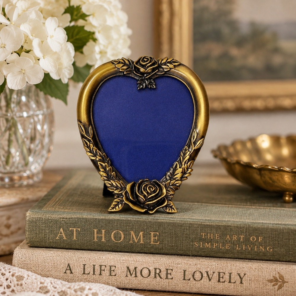 Vintage Rose Floral Heart Shape Mini Tabletop Picture Frame Bronze Gold Tone 2x3